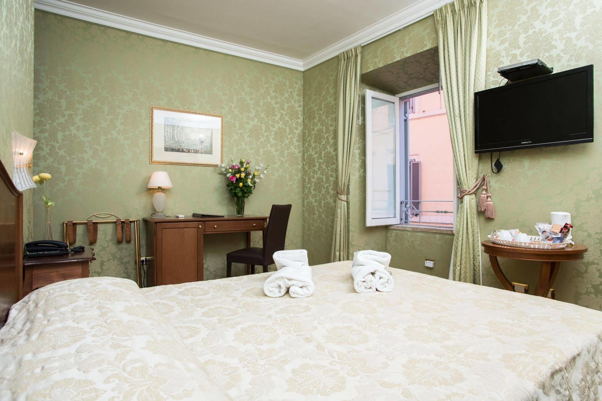 Bq House Trevi Luxury Rooms روما المظهر الخارجي الصورة